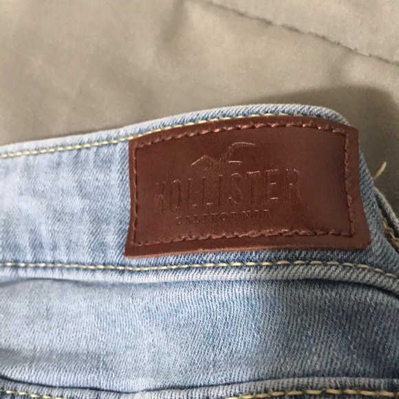 Hollister Jeans - Picture 3 of 5